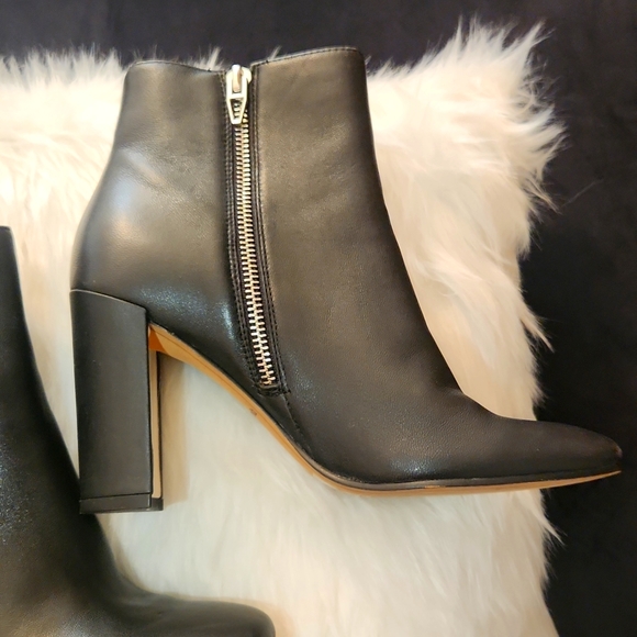 Dolce Vita Leather Booties - Picture 11 of 16